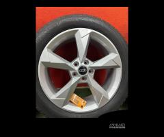 Cerchi Audi Q3 SQ3 Gomme 99% Inver-Estiv 235 50 19