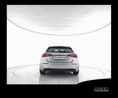 MERCEDES-BENZ CLA sse A 160 - 6