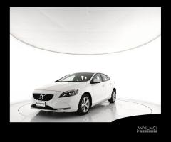 VOLVO V40 D2 Kinetic