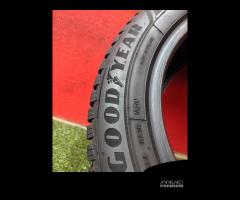 195 60 16 Gomme Inv 85-99% 2020 GoodYear 195 60R16 - 7