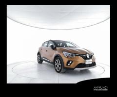 RENAULT Captur TCe 155 CV EDC FAP Intens