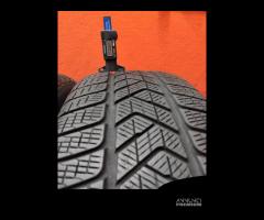 235 60 18 Gomme Invernal 65-75% Pirelli 235 60R18