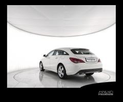 MERCEDES-BENZ CLA Shooting Brake  200 d Automati