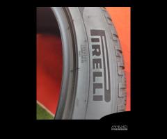 285 40 22 Q8 Gomme Invernali 60% Pirelli 285 40R22 - 6