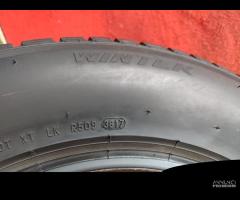 215 65 16 Gomme Invernali 65% Pirelli 215 65R16 - 7