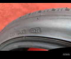 215 45 18 Gomme Invernali 90-99% Dunlop 215 45 R18 - 9