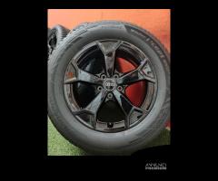 Cerchi Audi Q3 Gomme 99% 2021 Invernali 215 65 17