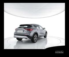 INFINITI QX30 2.2 diesel DCT AWD Premium Tech