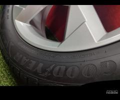 Cerchi Audi Q3 Gomme 50-85% Invernali 235 50 19 - 6