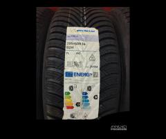 205 60 16 Gomme Invernali 2023 Michelin205 60R16