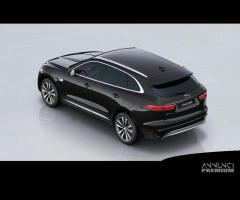 JAGUAR F PACE 2.0 D 204 CV AWD aut. SE - 6