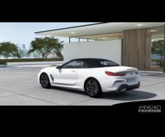 BMW 840 Serie 8 i