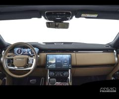 LAND ROVER Range Rover PASSO STANDARD HSE D300 M