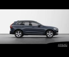 VOLVO XC60 Mild Hybrid B4 (d) AWD automatico Cor