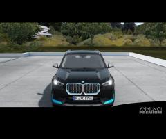 BMW iX1 xDrive30 xLine