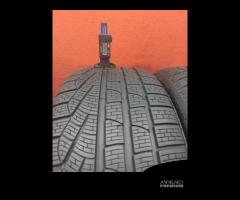 255 40 20 Gomme Invernali 95% Pirelli 255 40R20