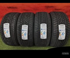 235 40 19 Gomme Invernali NEW Nokian 235 40 R19