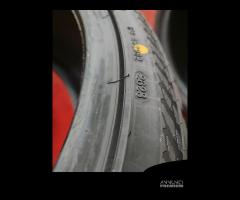 235 40 19 Gomme Invernali NEW Nokian 235 40 R19