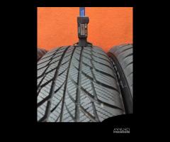 215 65 17 Gomme Invernali Bridges 95-99% 215 65R17