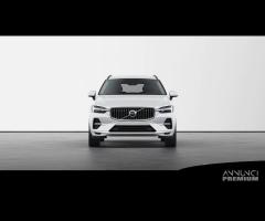 VOLVO XC60 Mild Hybrid B4 (d) AWD automatico Cor