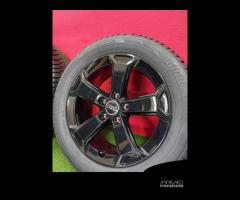 Cerchi Audi Q2 Gomme Invernali Bridgesto 215 55 17