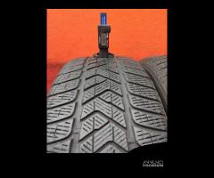 235 60 18 Gomme Invernali 60% Pirelli 235 60R18