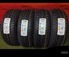 225 60 18 Gomme Invernali NEW Nokian 225 60R18