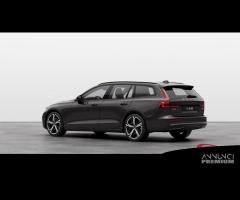 VOLVO V60 V60 B3 Mild hybrid Benzina Plus Dark - 3