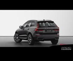 VOLVO XC60 B4 mild hybrid Benzina Plus Dark