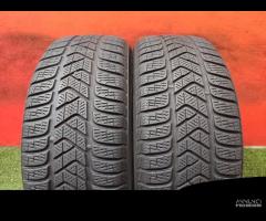 215 60 16 Gomme Invernali 70% Pirelli 215 60R16