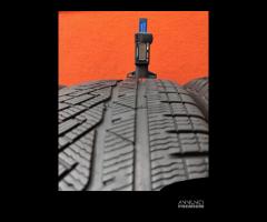 235 55 18 Gomme Invernali 60% Michelin 235 55 18