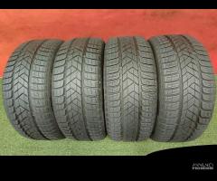 215 45 17 Gomme Invernali 80-90% Pirelli 215 45R17