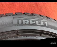 215 45 17 Gomme Invernali 80-90% Pirelli 215 45R17 - 6