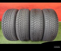 235 60 18 Gomme Invernal 80-90% GoodYear 235 60R18