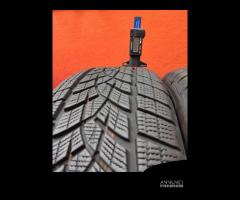 235 60 18 Gomme Invernal 80-90% GoodYear 235 60R18