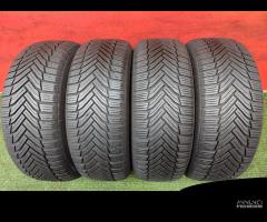 215 60 16 Gomme Invernali 90% Michelin 215 60R16