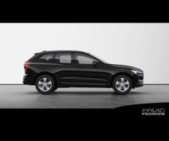 VOLVO XC60 Mild Hybrid B4 AWD automatico Essent