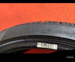 235 35 19 Gomme Invernali 70% Pirelli 235 35R19