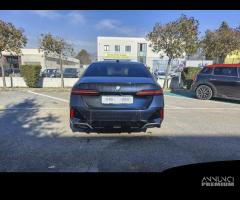 BMW i5 M60 xDrive Berlina Msport Pro Travel Inno