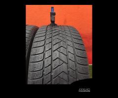 285 40 22 Q8 Gomme Invernali 60% Pirelli 285 40R22