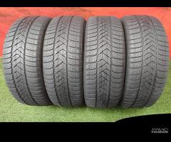 215 50 18 Gomme Invernali 70-80% Pirelli 215 50R17