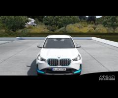 BMW iX1 xDrive30 xLine