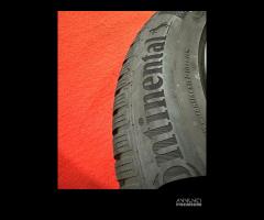 215 65 17 Gomme Invernal Continental 99% 215 65R17 - 4