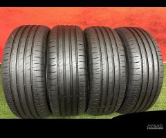 215 55 17 Gomme Estive 90-99% GoodYear 215 55 R17