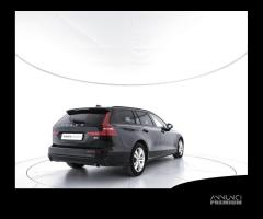 VOLVO V60 B4 (d) Geartronic Momentum Business