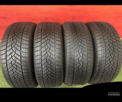 225 55 17 Gomme INV 90-99% RFT GoodYear 225 55 R17