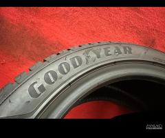 225 45 17 Gomme Invernali 99% GoodYear 225 45R17 - 4