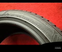 225 45 17 Gomme Invernali 99% GoodYear 225 45R17 - 6