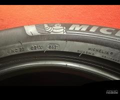 215 65 17 Gomme Estive 2021 90% Michelin 215 65R17