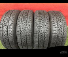 215 65 17 Gomme Inve 2022 Pirelli 95-99% 215 65R17